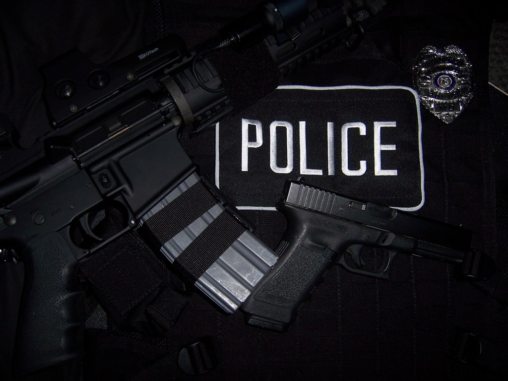 law enforcement gear police badge